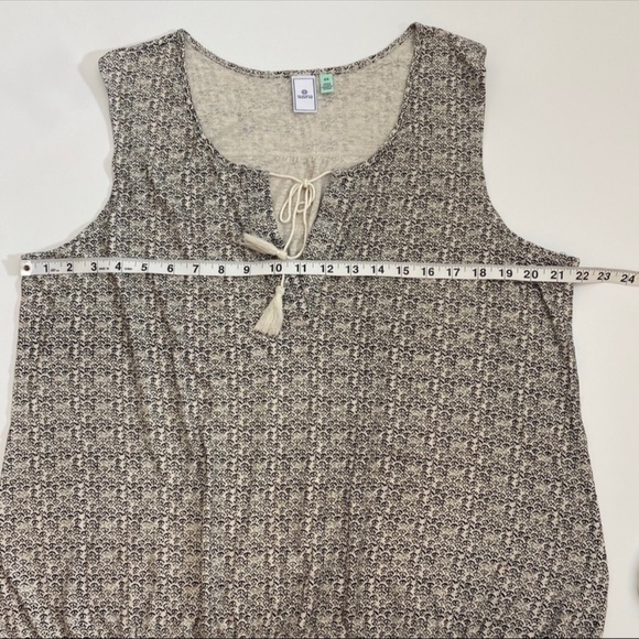 SUSINA Novelty Knit Linen Blend Tank with Mosaic fan print in Plus Size 0X - Picture 5 of 8